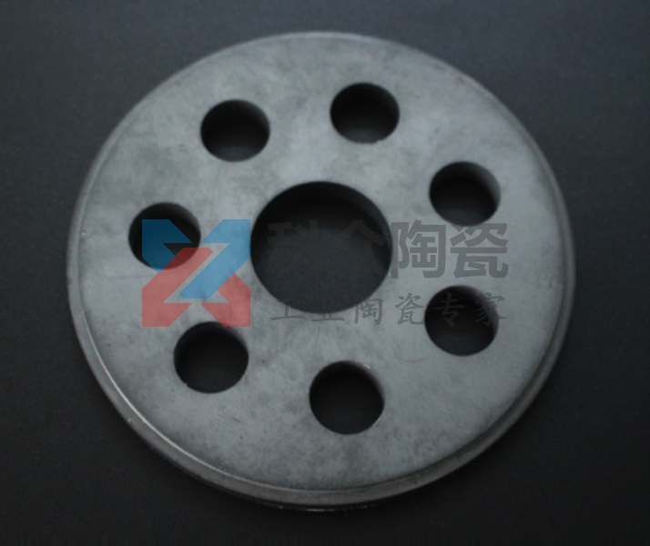 碳化硅陶瓷盤打孔